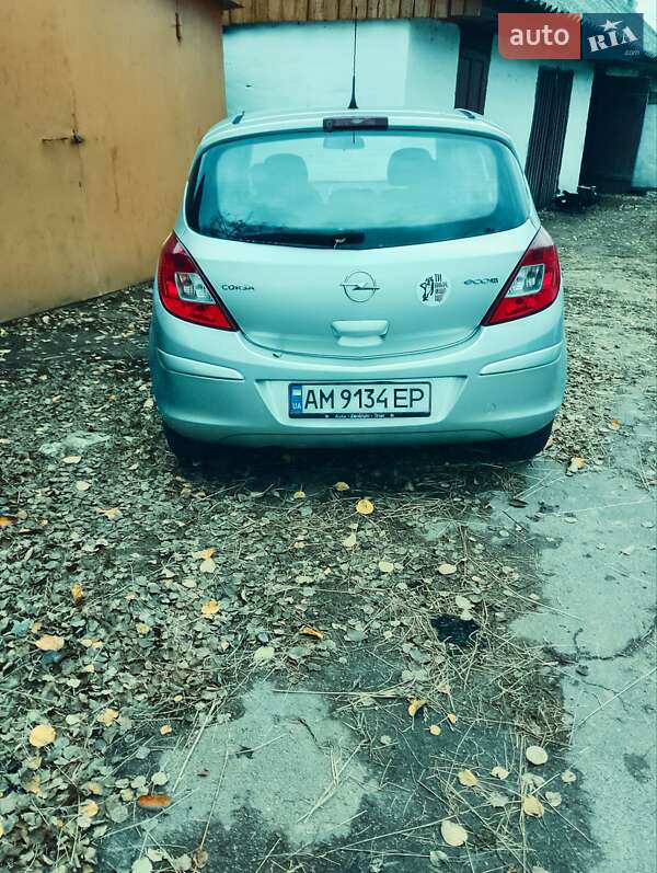 Хетчбек Opel Corsa 2009 в Коростені