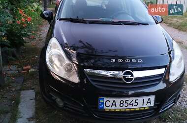 Хэтчбек Opel Corsa 2007 в Каменке