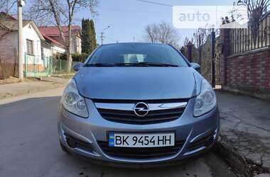 Хетчбек Opel Corsa 2010 в Рівному