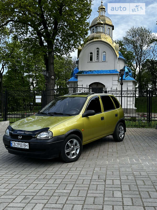 Хэтчбек Opel Corsa 1997 в Прилуках