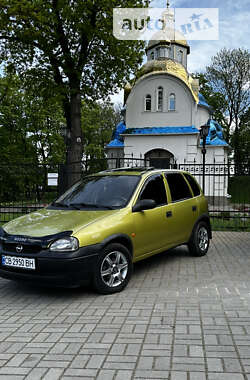 Хэтчбек Opel Corsa 1997 в Прилуках