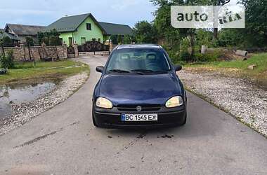 Хетчбек Opel Corsa 1996 в Івано-Франківську