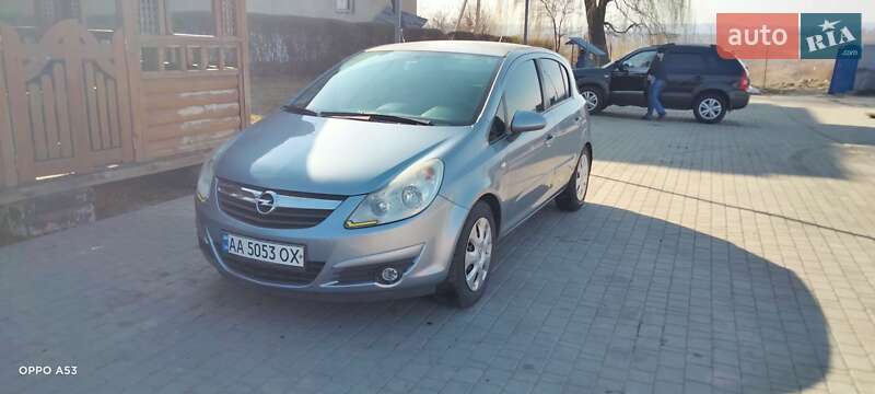 Хетчбек Opel Corsa 2007 в Києві