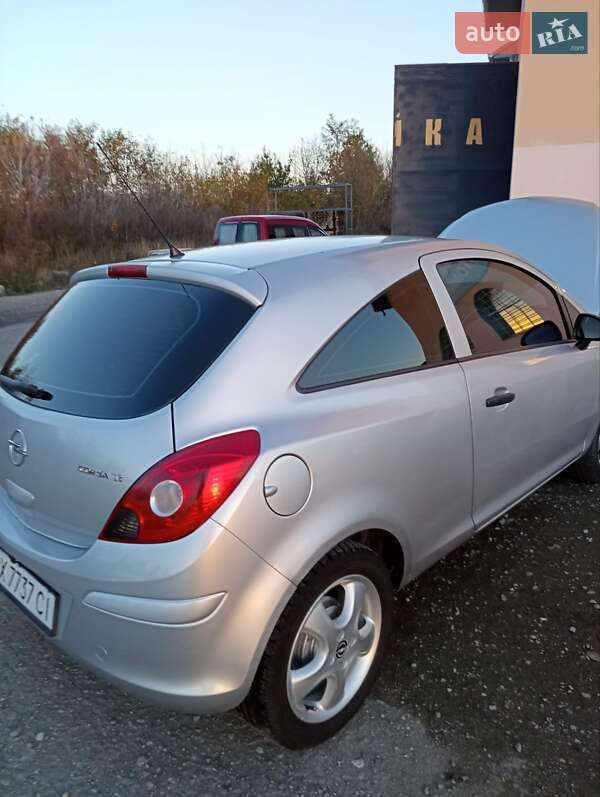 Хетчбек Opel Corsa 2008 в Кам'янець-Подільському