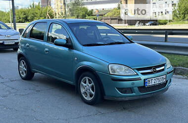 Хэтчбек Opel Corsa 2004 в Киеве