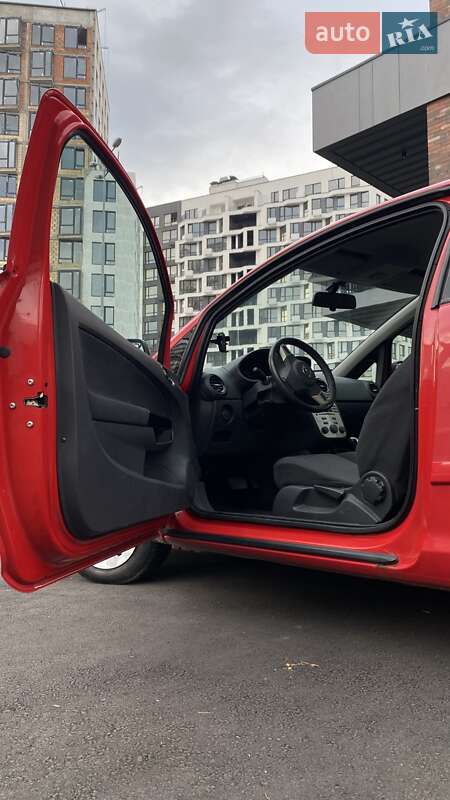 Хетчбек Opel Corsa 2008 в Києві