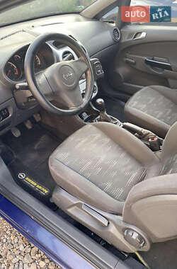 Хэтчбек Opel Corsa 2014 в 