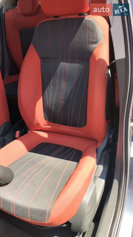 Хэтчбек Opel Corsa 2008 в Николаеве