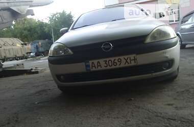 Хэтчбек Opel Corsa 2002 в Киеве