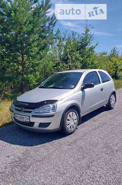 Хетчбек Opel Corsa 2006 в Понінці