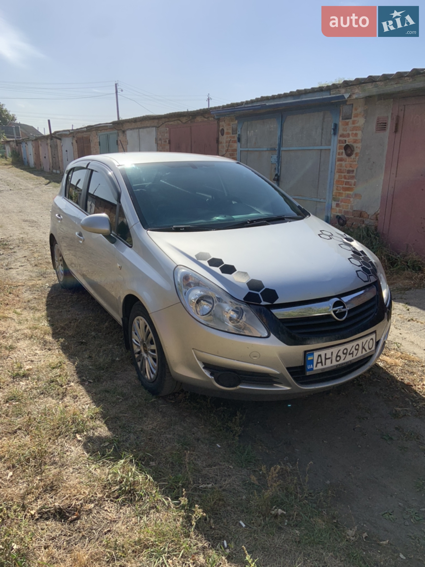 2010 Opel Corsa - мініатюра 2