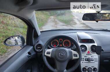 Хэтчбек Opel Corsa 2008 в 