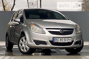 Хетчбек Opel Corsa 2010 в Дрогобичі