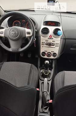 Хетчбек Opel Corsa 2009 в Житомирі