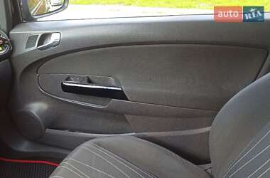 Хэтчбек Opel Corsa 2008 в 