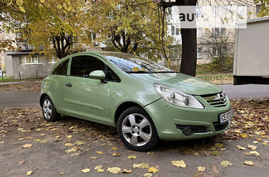 Хэтчбек Opel Corsa 2009 в Черновцах