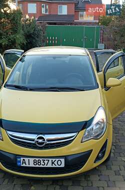 Хэтчбек Opel Corsa 2011 в Ирпене