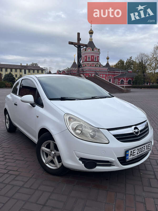 Хетчбек Opel Corsa 2009 в Кам'янському