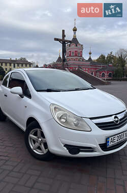 Хетчбек Opel Corsa 2009 в Кам'янському