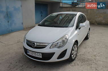 Хетчбек Opel Corsa 2012 в Івано-Франківську