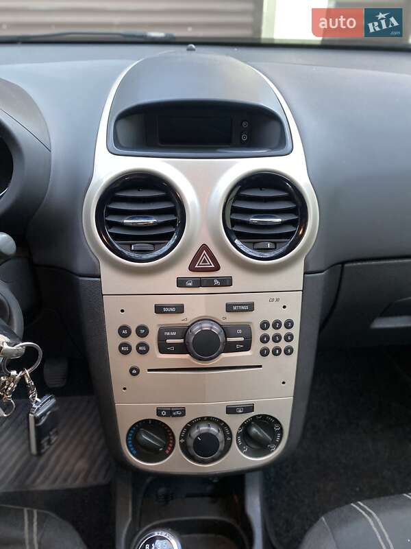 Хэтчбек Opel Corsa 2007 в Одессе фото 11 Хэтчбек Opel Corsa 2007 в Одессе
