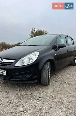 Хетчбек Opel Corsa 2009 в Дніпрі