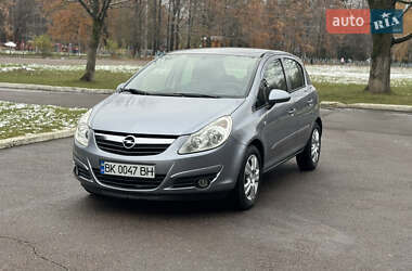 Хетчбек Opel Corsa 2007 в Рівному