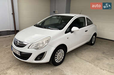 Хэтчбек Opel Corsa 2012 в Снятине