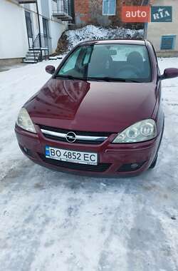 Хэтчбек Opel Corsa 2005 в Чорткове