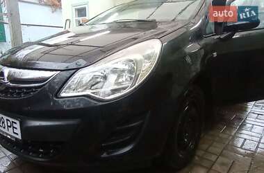 Хетчбек Opel Corsa 2012 в Дніпрі