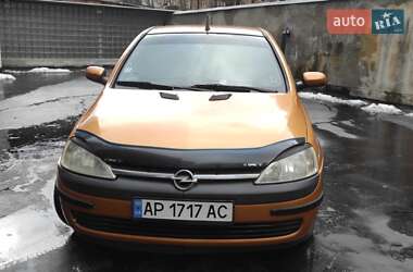Хэтчбек Opel Corsa 2003 в 