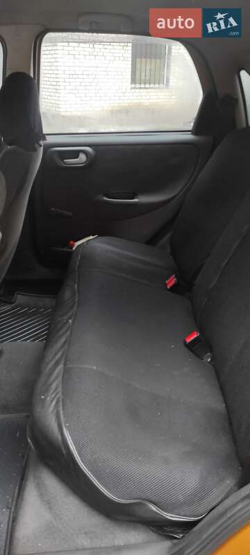 Хэтчбек Opel Corsa 2003 в Киеве