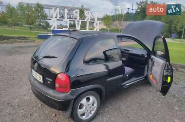 Хетчбек Opel Corsa 1999 в Ірпені