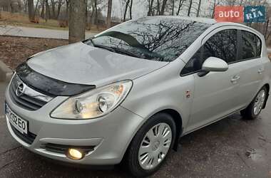 Хетчбек Opel Corsa 2010 в Кропивницькому