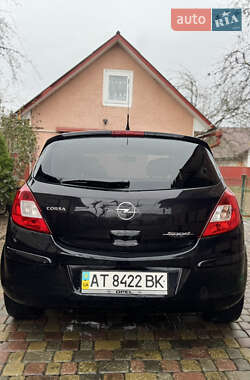 Хетчбек Opel Corsa 2010 в Богородчанах