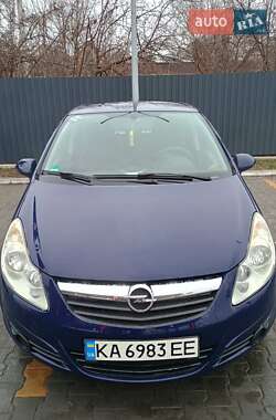 Хэтчбек Opel Corsa 2009 в 