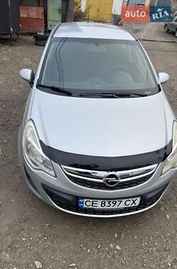 Хетчбек Opel Corsa 2012 в Івано-Франківську