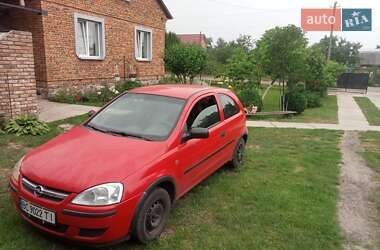 Хэтчбек Opel Corsa 2003 в 