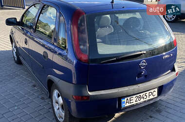 Хэтчбек Opel Corsa 2003 в Днепре