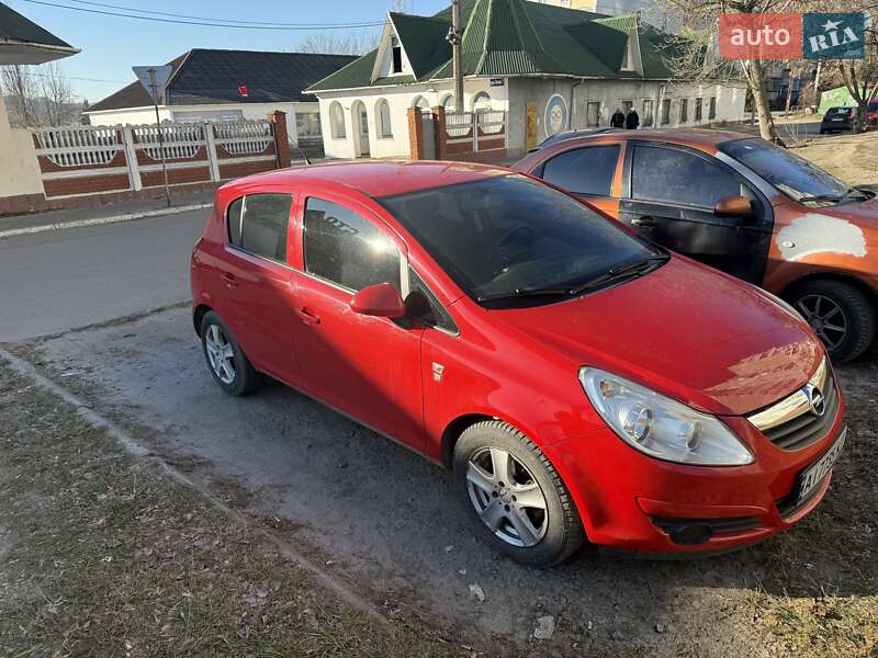 Хетчбек Opel Corsa 2010 в Василькові