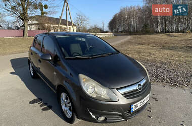 Хетчбек Opel Corsa 2010 в Радивиліві