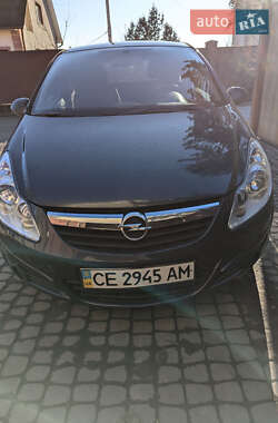 Хетчбек Opel Corsa 2008 в Чернівцях