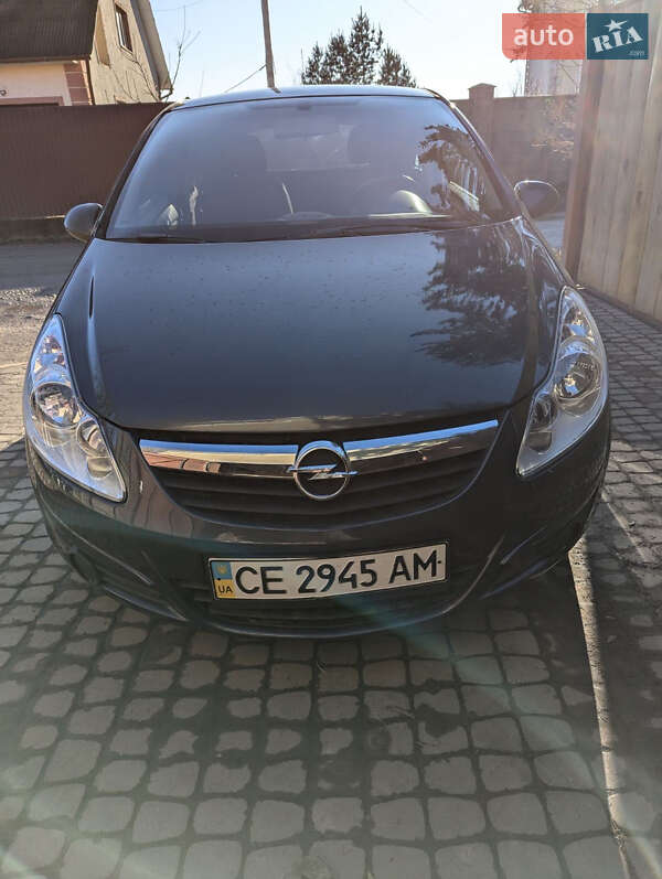 Хэтчбек Opel Corsa 2008 в Черновцах фото Хэтчбек Opel Corsa 2008 в Черновцах