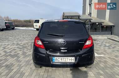 Хэтчбек Opel Corsa 2010 в Тарасово