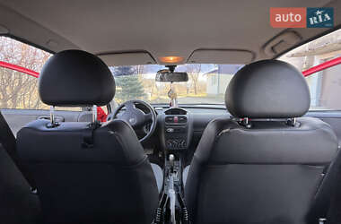 Хэтчбек Opel Corsa 2002 в Львове