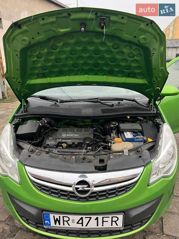 Хэтчбек Opel Corsa 2013 в Тернополе фото 3 Хэтчбек Opel Corsa 2013 в Тернополе