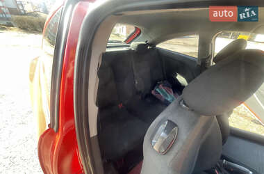 Хэтчбек Opel Corsa 2007 в 