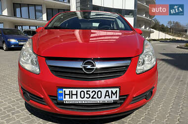 Хэтчбек Opel Corsa 2008 в 