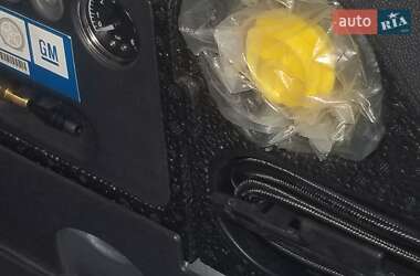 Хэтчбек Opel Corsa 2009 в 