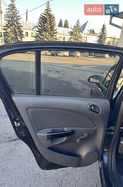 Хэтчбек Opel Corsa 2008 в 